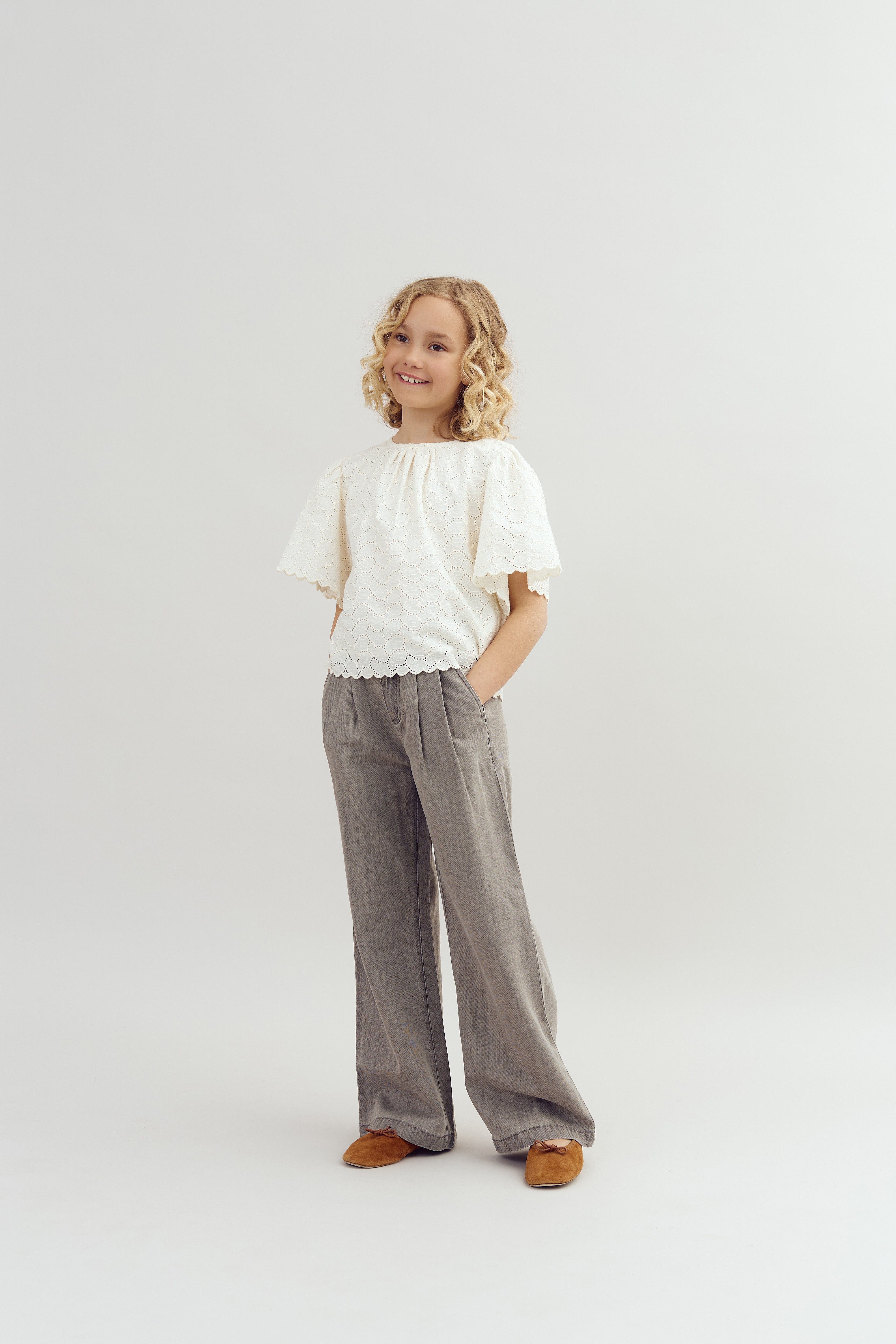Wide-leg Soft Denim Trousers - Tween - Grey Denim | 100104 Lea