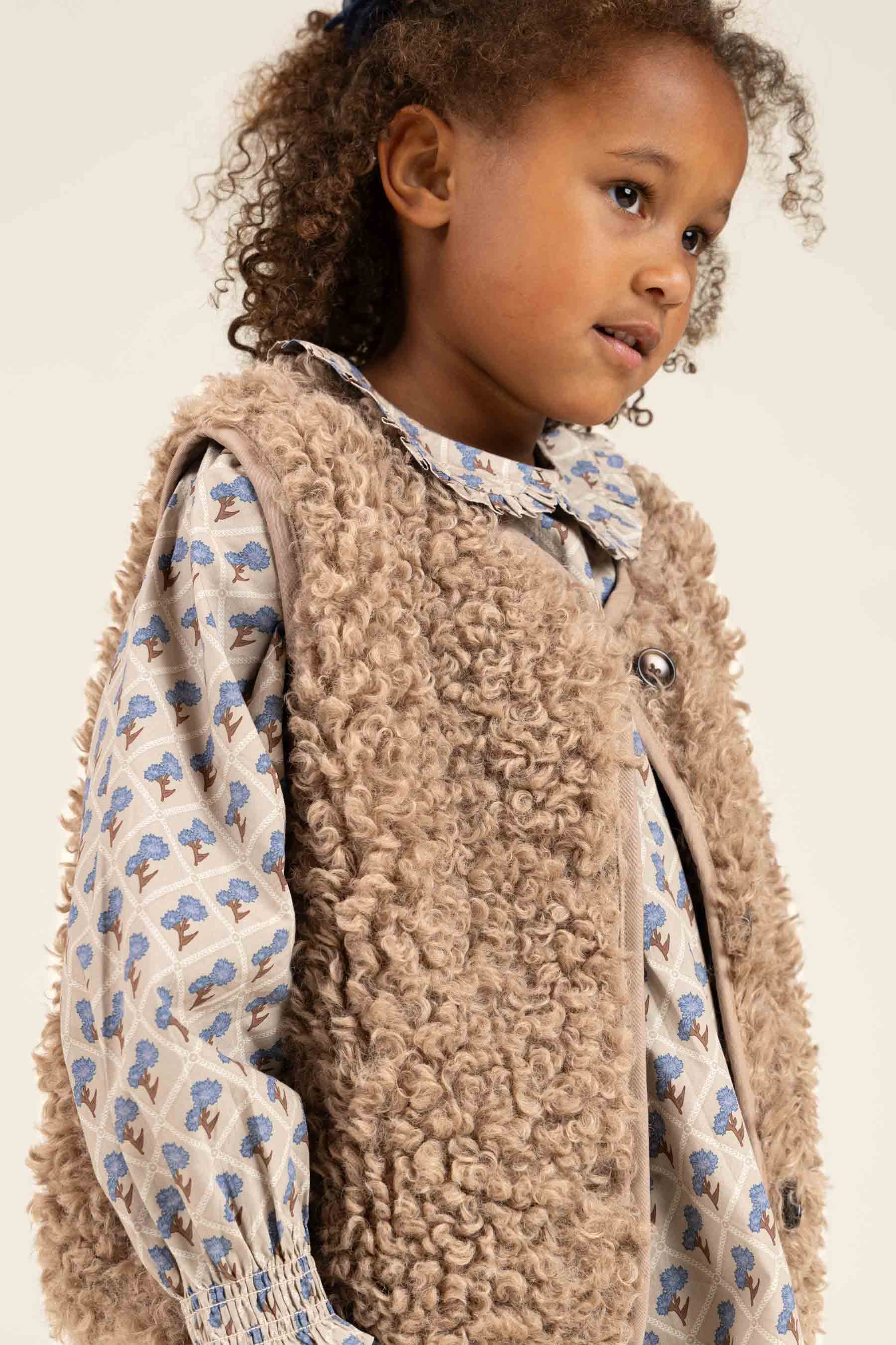 Faux Fur Vest - Kids - Caffe Latte | 100550 Ellie