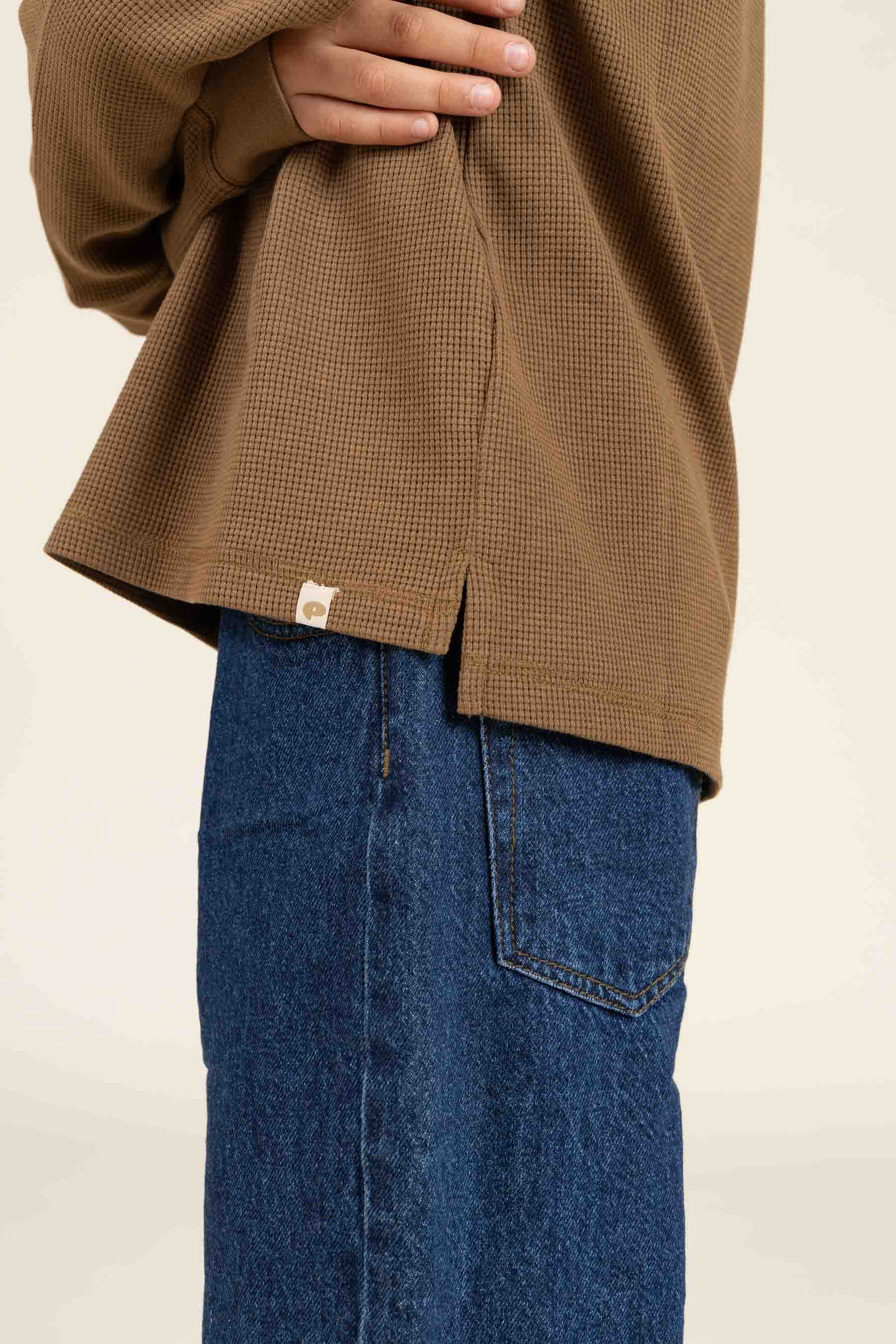 Textured Long Sleeve T-Shirt - Tween - Coffee | 100706 Malthe