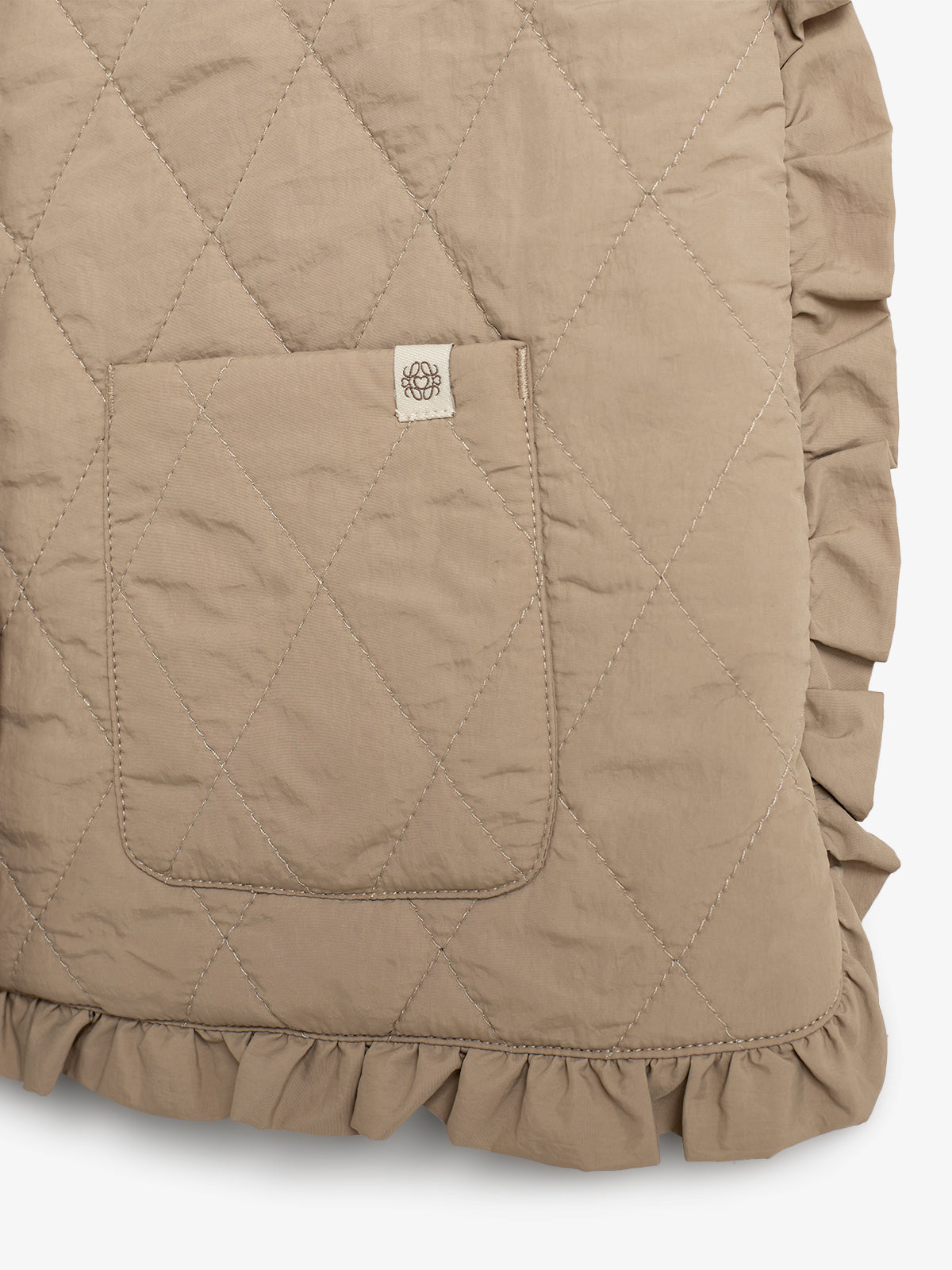 Quilted Gilet w. Frills - Tween - Dark beige